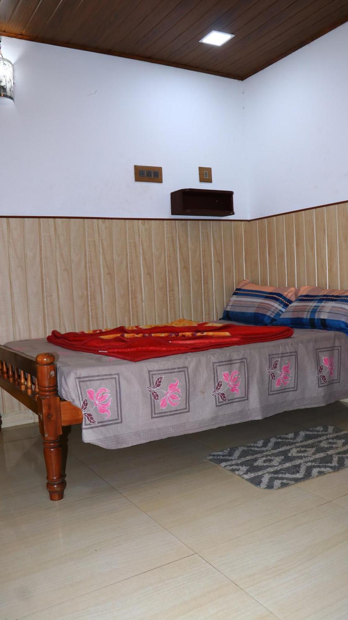 Navaneeth Homestay Devikolam Exterior foto